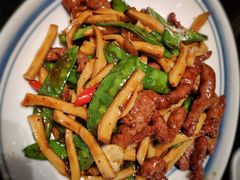 石锅山珍焗牛排-柒园·三十年创意杭帮菜(龙湖滨江天街店)
