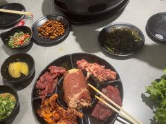 -啊美丽炭火烤肉(滑翔一店)