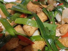 -柴窝堡22号传承新疆菜·新疆辣子鸡