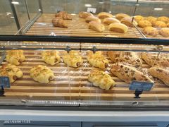-面包新语(龙湖·西宸天街店)