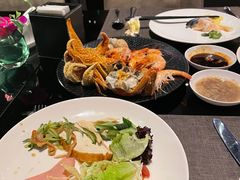 -唐拉雅秀酒店-西锦汇空中BBQ·思创餐厅
