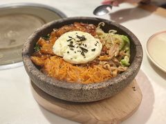 辣白菜五花肉石锅拌饭-七八冷面·延边朝鲜族美食(圣熙八号店)