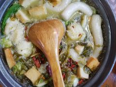 -周鱼小馆石锅酸菜鱼(活力汇店)