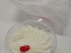 -红宝石·鲜奶小方·海派西点房(莘庄龙之梦店)