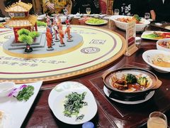 -鹿鸣春饭店(总店)