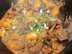 -山河屯铁锅炖(哈西站店)