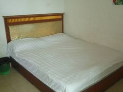 -中山旅店(广州增城挂绿广场店)