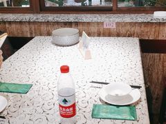 靠窗位-一江春水·杭帮臻宴(三台山店)