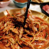 重庆美食｜边烤边涮的泰式小火锅🥘