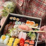 真羡慕成都人！去春游🧺都能点寿司拼盘外卖