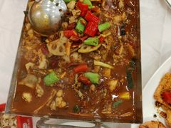 -粤盛海鲜平价店(洛溪食街店)
