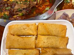 -爆炸头阿姨小四川正宗川味小吃(无任何分店)