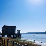 渡了船跨了海爬了山
