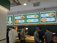 -聚德华天护国寺小吃(甜水园店)