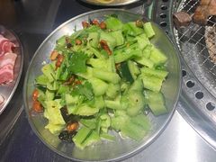 -马路牙子烧烤音乐酒馆(望京店)