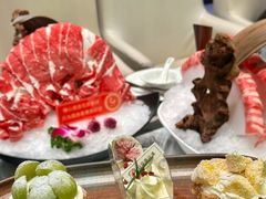 -云顶旋转自助景观餐厅