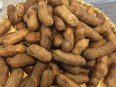 自卤鲜花生-金渝海鲜烧烤万州烤鱼店
