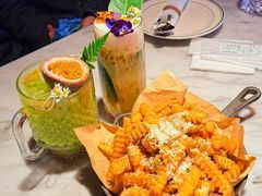 香蒜迷迭香波浪薯条-魏客Channel We Coffee