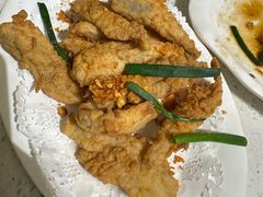 椒盐九肚鱼-肥仔文澳门猪骨煲(南京西路店)