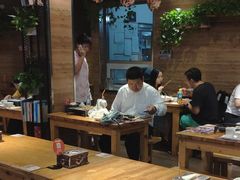 大堂-管氏翅吧(护国寺店)