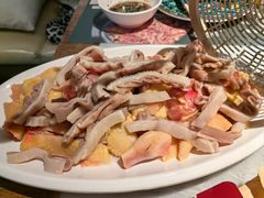 -尚尚仙·酸汤猪手·猪肚鸡火锅(华联万柳购物中心店)