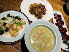 -湖畔鲁菜·二十年老字号餐厅(大明湖店)