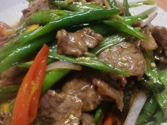 -闯关东东北农家菜(崂山石老人店)
