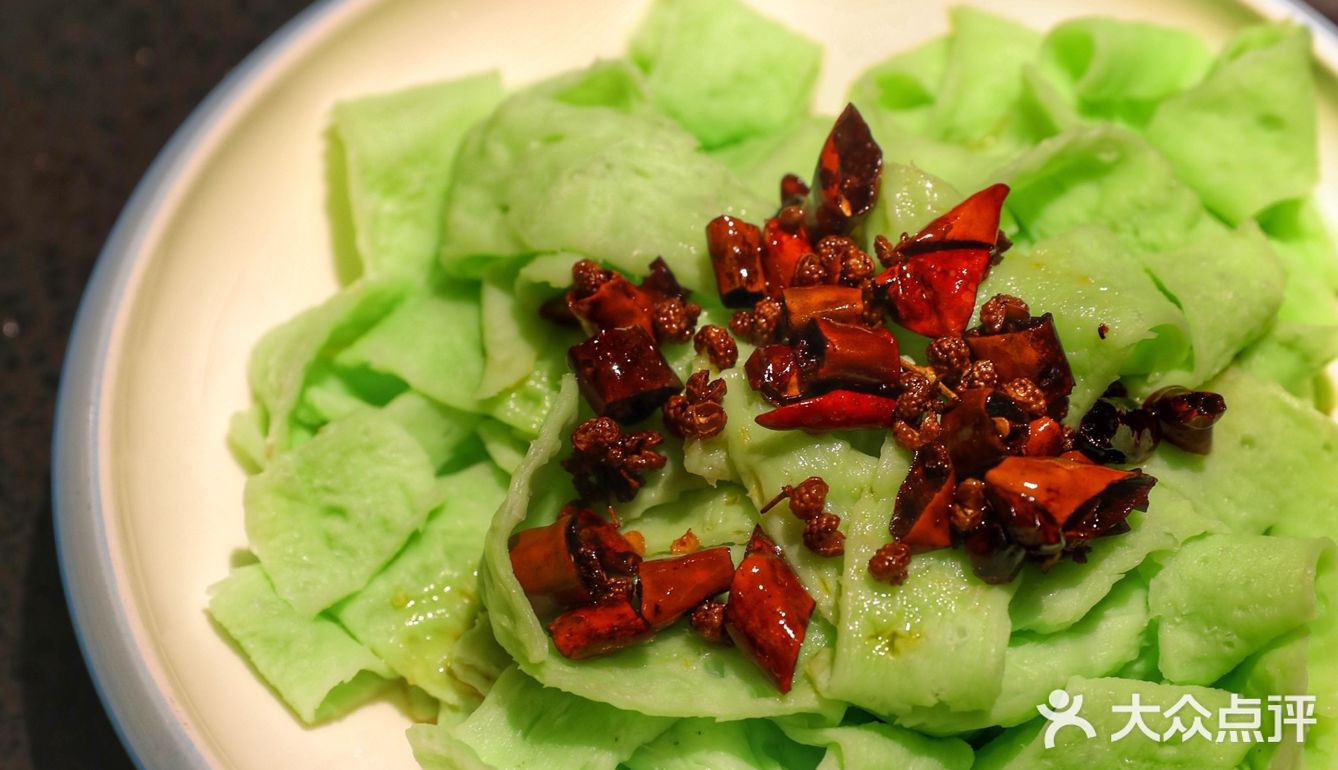 吃酸菜鱼就到山城外 安康首店  安全放心高标准[爱心]