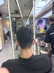 -藤野造型烫发染发