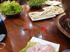 -老北京热气涮羊肉·小龙虾·烤鱼(呼玛路店)