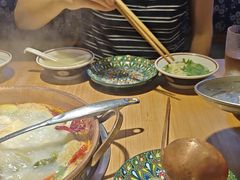 -洱火云南酸菜牛肉火锅(石景山当代商城店)