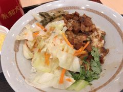 台湾卤肉饭-永和大王(蛙嫩鸡香煲煲鲜·军博店)