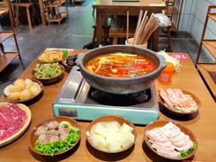 -黔有有贵州酸汤夺夺粉火锅(五味十字店)