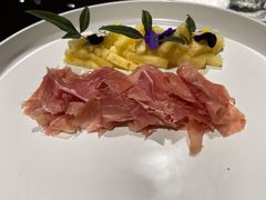 诺邓火腿佐菠萝-云采云南菜(中山北路店)