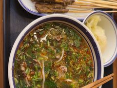 -云阿蛮云南生烫牛肉米线(奉贤路店)