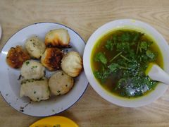 -舒蔡记生煎菜饭(云南中路店)