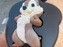 -Lotso Lunch Box 草莓熊餐盒