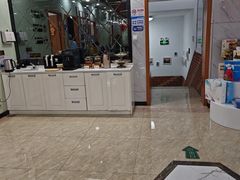 -茂菊口腔连锁(浦东南路店)
