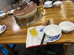 -广味炭炉鸡煲(宝业路分店)