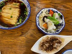 溜鱼片-孙盛兴奥灶面馆·蟹黄面·三虾面(山塘街总店)