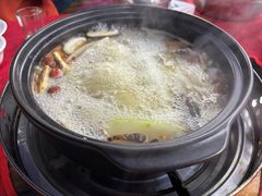 -花苑美食横琴生蚝火锅(拱北粤华路店)