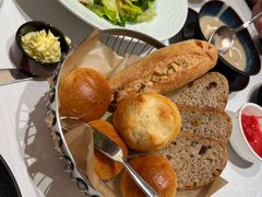 俄罗斯坚果小列巴-马克西姆俄罗斯餐厅(通亚街店)