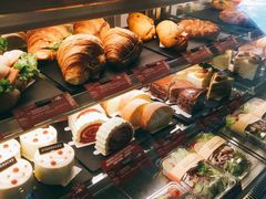 -星巴克臻选(盐城金鹰聚龙湖店)