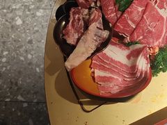 -铭牛烧肉·和牛海鲜自助(高新月牙湖店)
