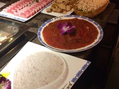 -月满大江经典火锅(任城路店)