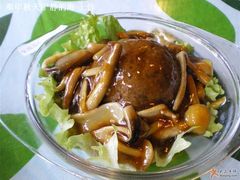 狮子头-天厨妙香素食餐厅(清华店)