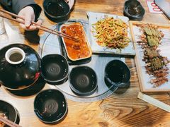 -小泥炉烤肉烧烤大排档