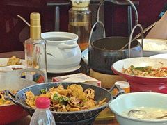 -川流不息·地道川菜·小龙虾(松东路店)