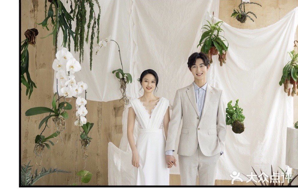 可爱子 一场植物展拍出日杂感婚纱照