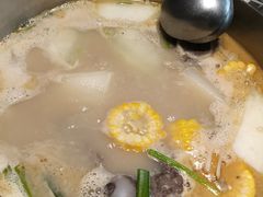 -肥仔文澳门猪骨煲(南京西路店)
